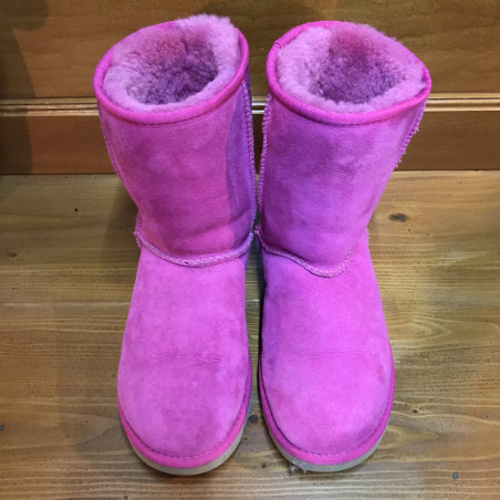 UGG Boots, Size W6, Used